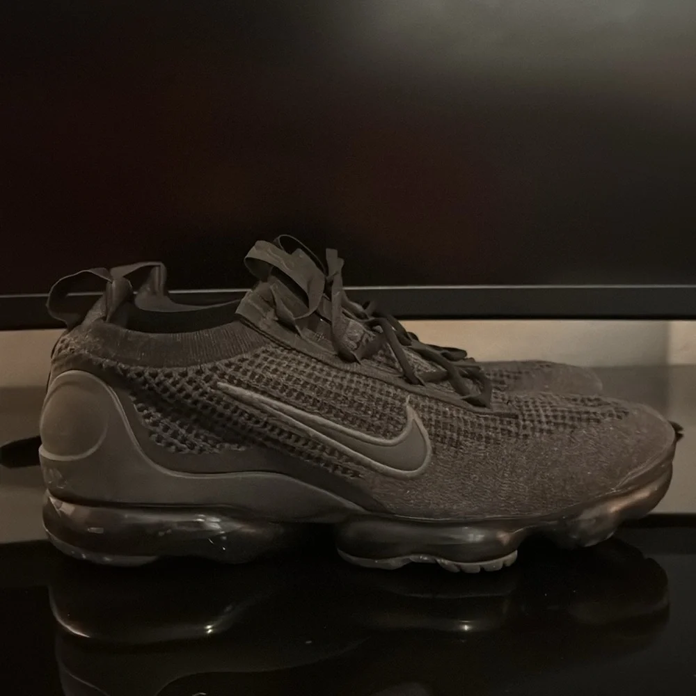 Air Vapormax 2021 FK - Picture 3 of 6